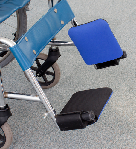 【ふぁモコ車椅子フットレスカバー】 フットレストカバー 車いす用品 24-2534-0001 ブラウン キヨタ